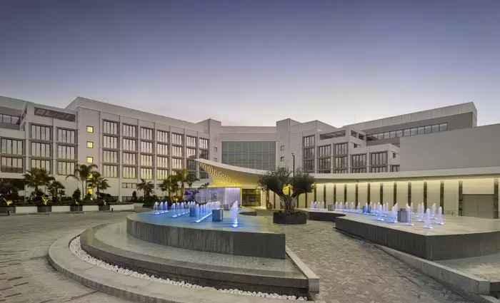 Άνοιξε τις πύλες του σήμερα το πολυτελές Parklane στην Λεμεσό (pics)