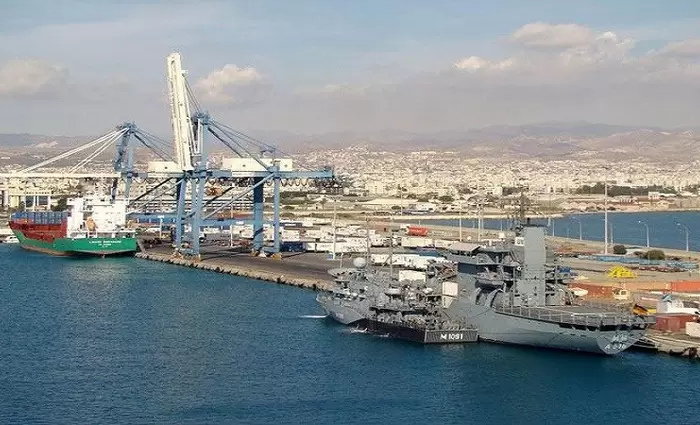 Έγγραφα-βόμβα για τη σύμβαση στο Λιμάνι