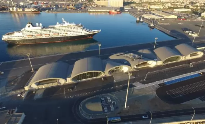 Αναστέλλουν την προγραμματισμένη απεργία τους οι λιμενεργάτες 