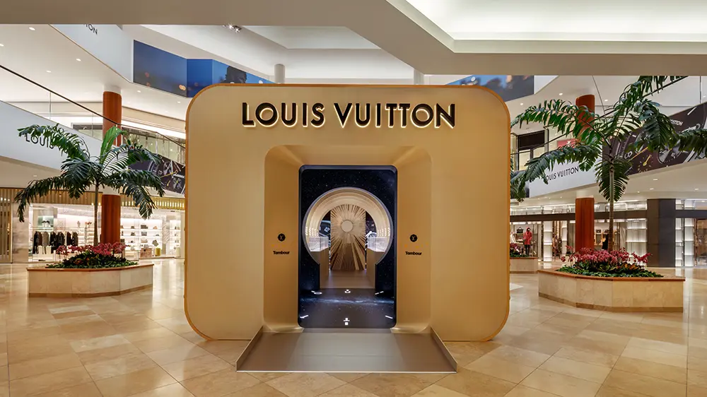 LVMH: Η πρώτη ευρωπαϊκή εταιρεία που ξεπερνά σε αξία τα 500 δισ.