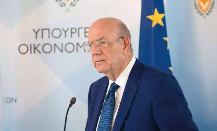 Ο Μ. Κεραυνός θα συμμετάσχει στο Eurogroup και θα προεδρεύσει στο Ecofin στις Βρυξέλλες