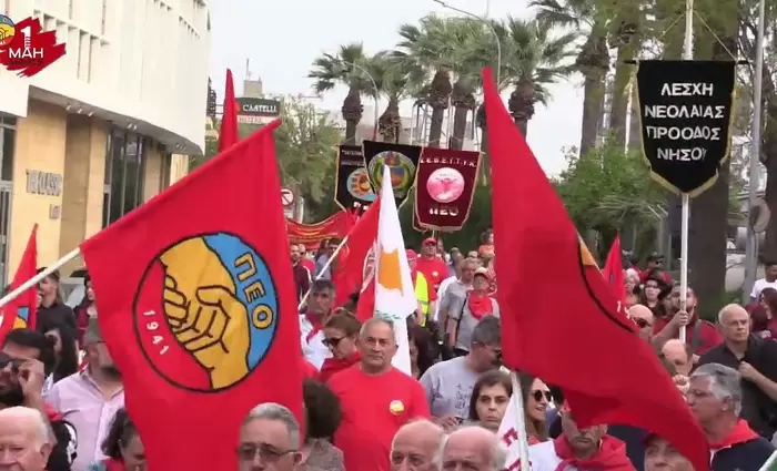 Με κινητοποιήσεις προειδοποιεί η ΠΕΟ αν δεν αλλάξει η στάση κυβέρνησης-εργοδοτών