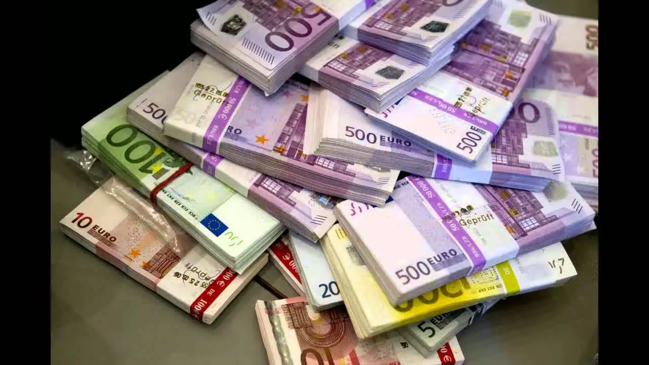 Αντιδράσεις στα κατεχόμενα για την πιθανότητα μετάβασης στο ευρώ