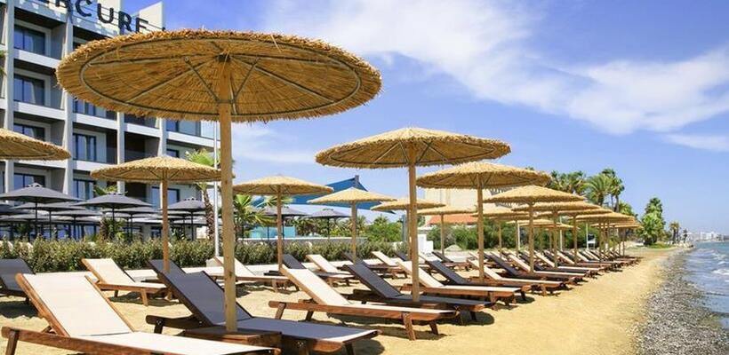 Mercure Larnaca Beach: Το πιο κοντινό ξενοδοχείο σε παραλία της Κύπρου