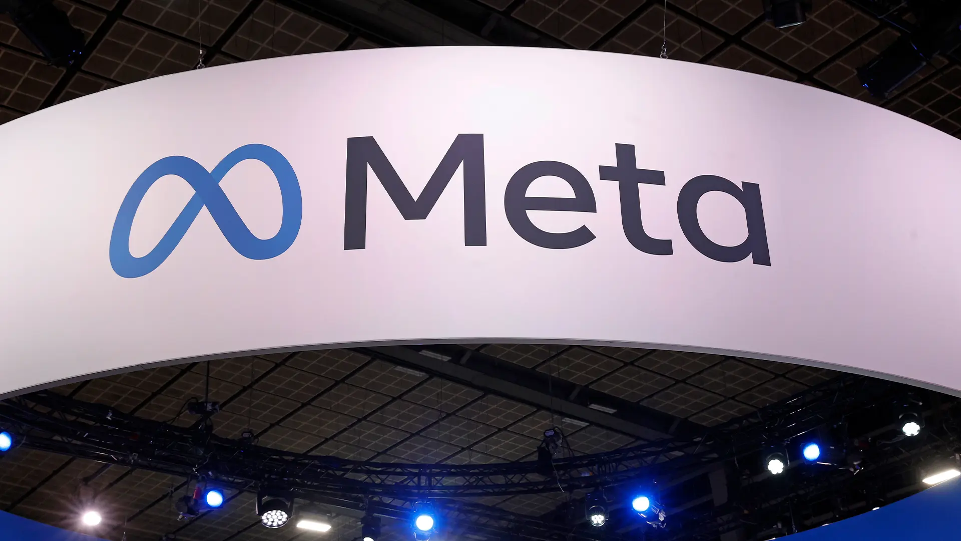 Η ΕΕ προειδοποιεί τη Meta με νέα πρόστιμα για μονοπωλιακές πρακτικές