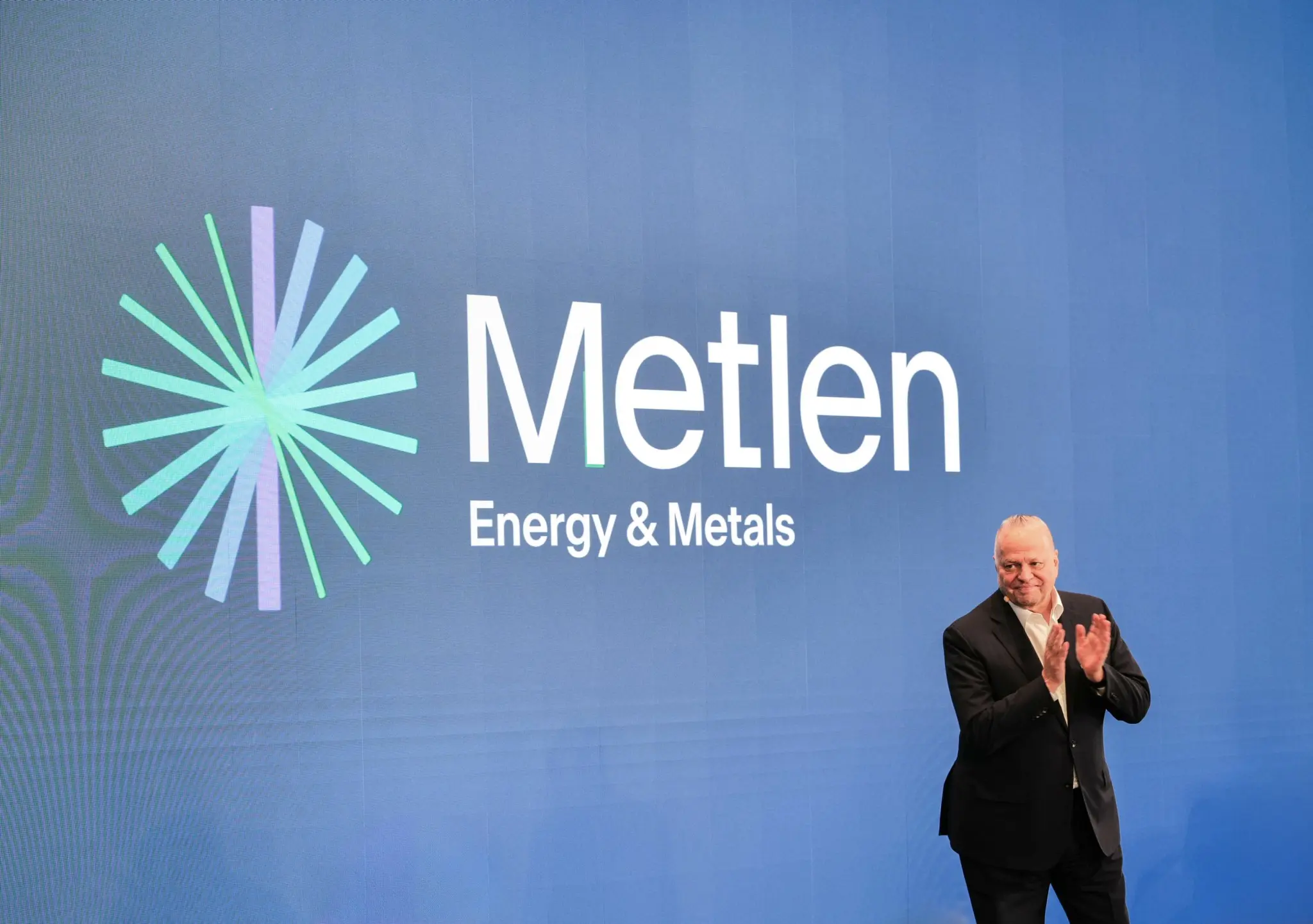 Bloomberg για Metlen: Στόχος η εισαγωγή στο LSE το πρώτο τρίμηνο του 2025
