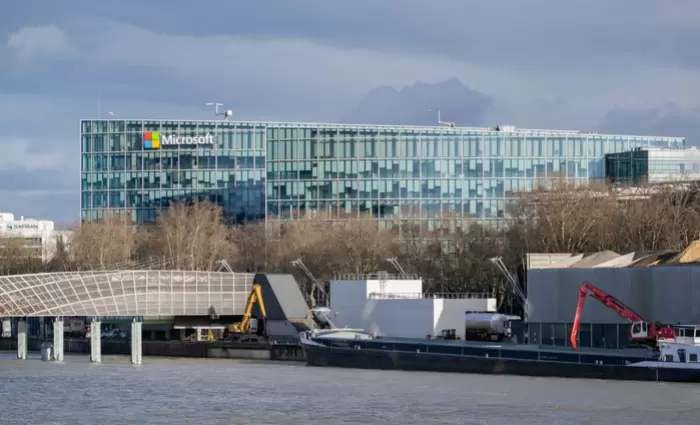 Microsoft: Ακυρώνει τις μισθώσεις data centers στις ΗΠΑ