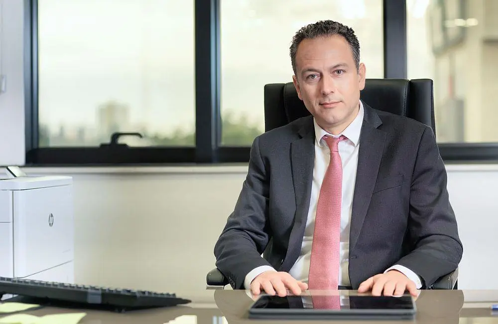 Εκθέτουμε τη χώρα, λέει για τις εκποιήσεις ο CEO της Τράπεζας Κύπρου