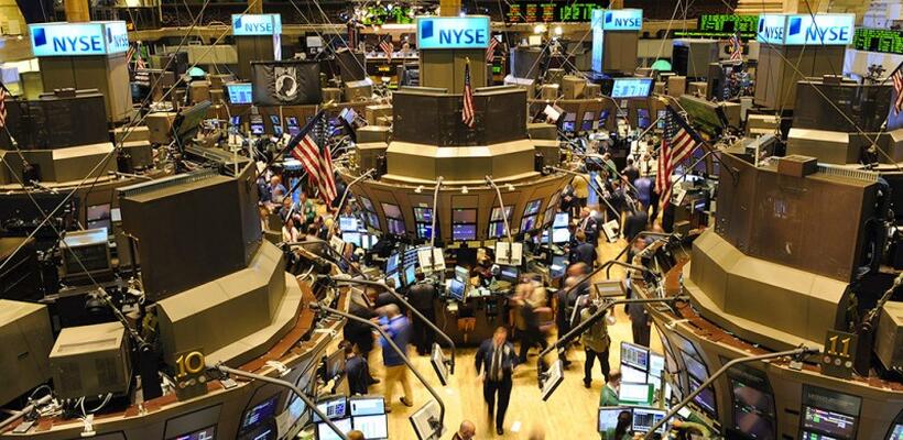 Οι τριγμοί στις διεθνείς αγορές στέλνουν σημάδια ύφεσης (vid)