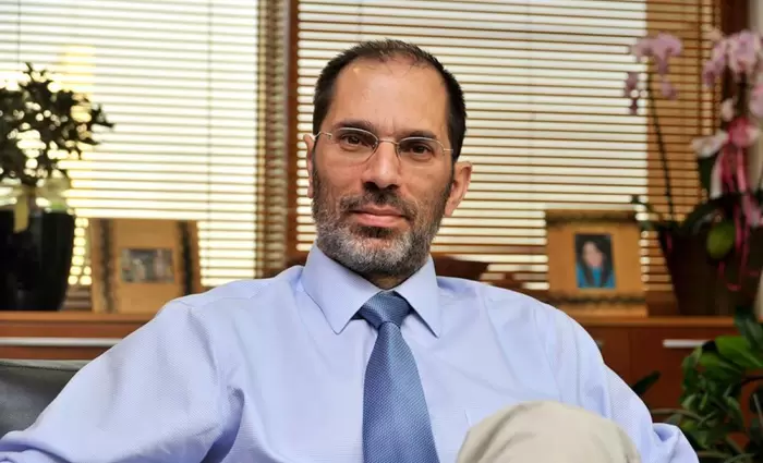 Έντονη απάντηση Οδυσσέα στην Λοττίδου για τις προσλήψεις στην Ελ.Υπηρεσία