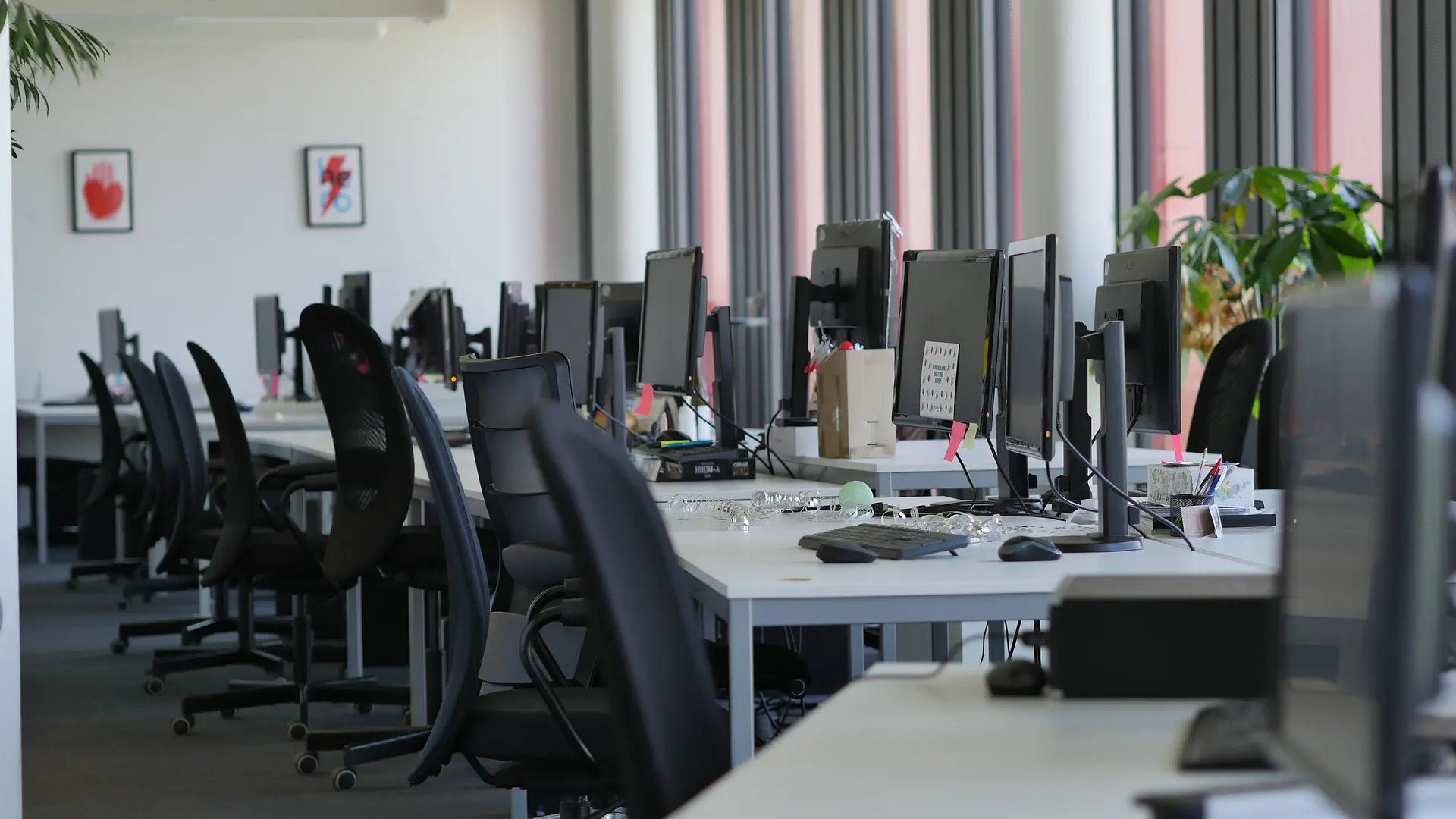 Νέα προγράμματα για 48.550 εργαζομένους και ανέργους από ΑνΑΔ