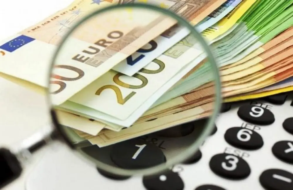 Ακριβότερα τα επιχειρηματικά δάνεια στην Ευρωζώνη τον Απρίλιο