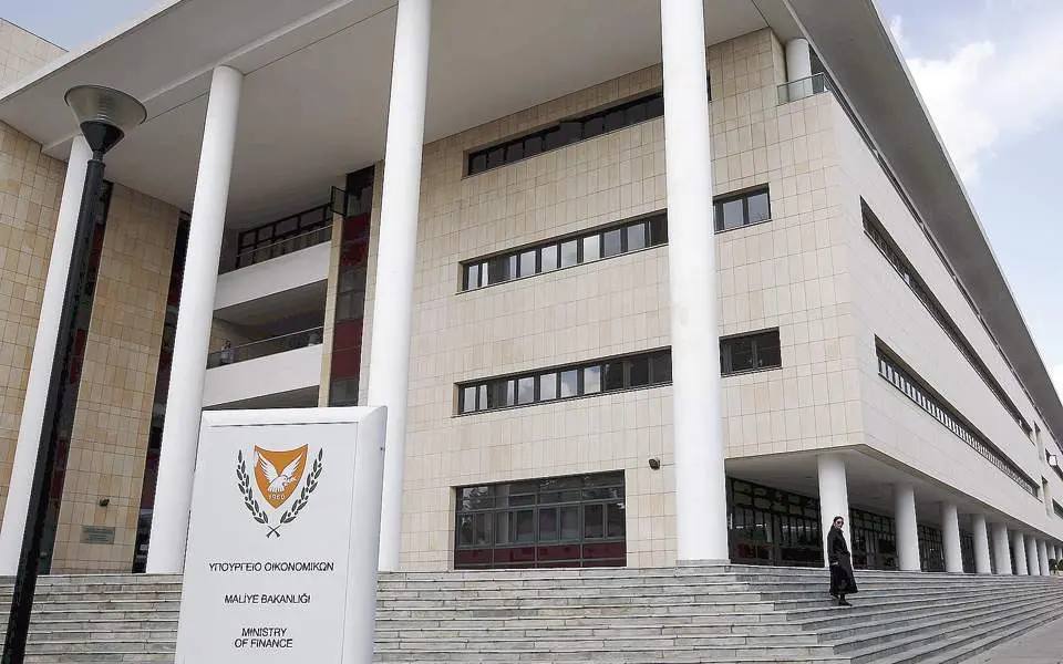 Ανακοινώνει έξοδο στις αγορές το Υπουργείο Οικονομικών