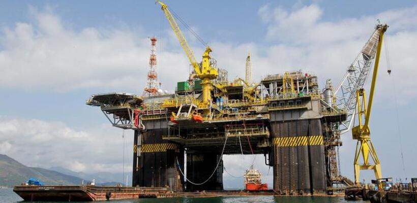 Άλμα καταγράφουν οι τιμές του πετρελαίου