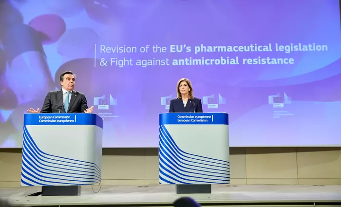 EE: Ριζικές αλλαγές για προσβάσιμα και καινοτόμα φάρμακα