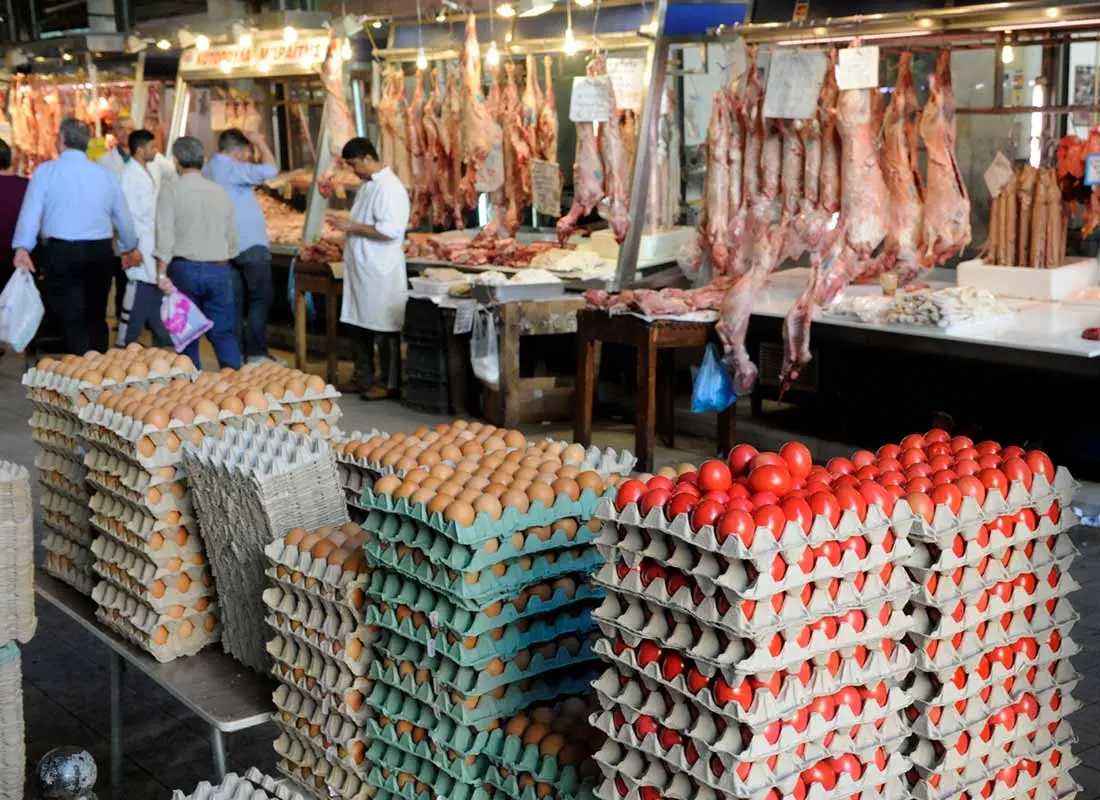 Πάσχα… με μέτρο: Ο κόσμος ψώνισε μόνο τα αναγκαία