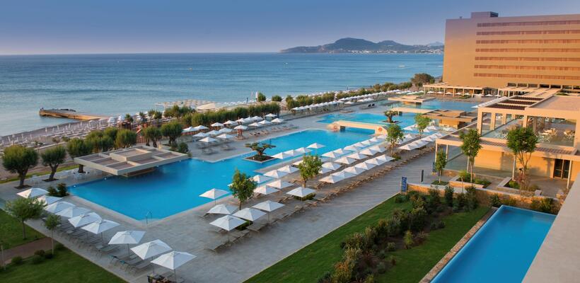 Amada Colossos Resort: Η ολοκληρωμένη πρόταση της Louis Hotels