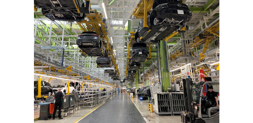 Σε χαμηλό 5 μηνών η μεταποιητική δραστηριότητα τον Νοέμβριο στην Ευρωζώνη