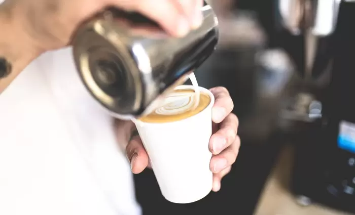 Ελληνική αλυσίδα καφέ ανοίγει 5 νέα καταστήματα στην Κύπρο