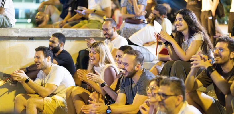 Count down….για το 2ο Στάνταρ Κκόμετυ Φεστιβάλ στο Θέατρο Ριάλτο