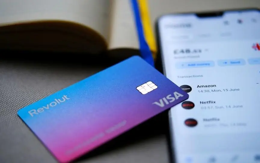Η φορολογική «βόμβα» της Revolut και η ρήξη με πρώην κορυφαία στελέχη