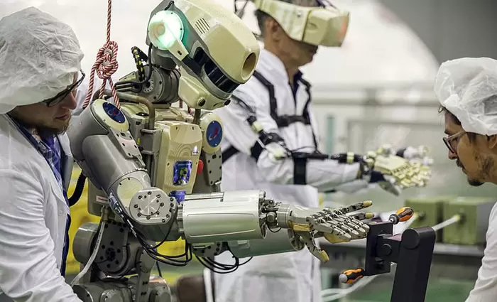 Η Ρωσία έστειλε στο διάστημα το πρώτο ανθρωποειδές ρομπότ