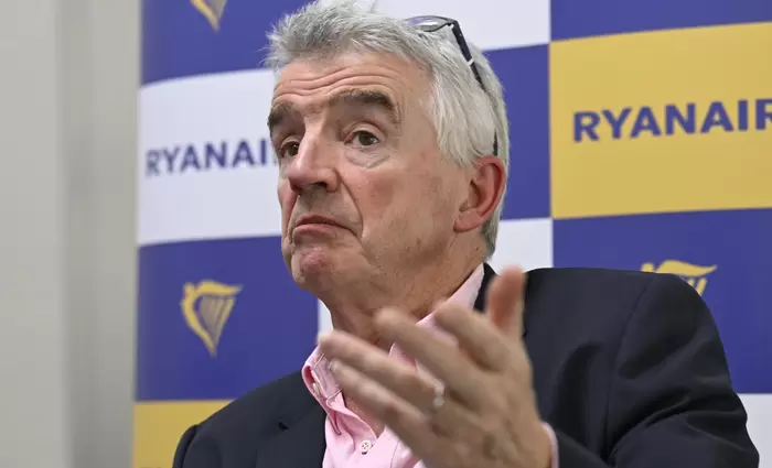 Ο Μάικλ Ο’ Λίρι παίρνει το όπλο του: Απειλεί ότι θα πάρει τα αεροσκάφη της Ryanair από τη Βρετανία