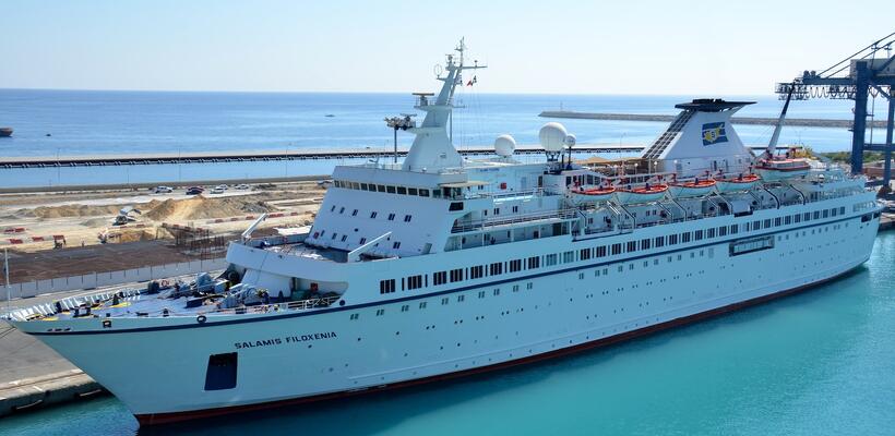 Αγορά νέου πλοίου από την SALAMIS TOURS
