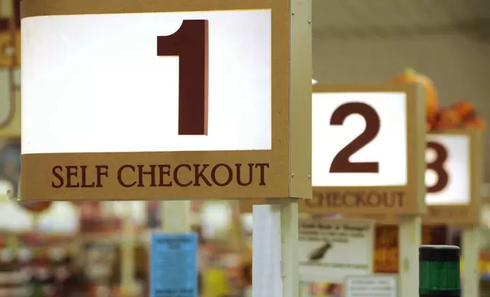 Τα πρώτα self - Checkout ταμεία σε υπεραγορά στην Λευκωσία είναι γεγονός