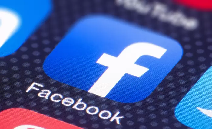 Τιμές ρεκόρ για τη μετοχή του Facebook