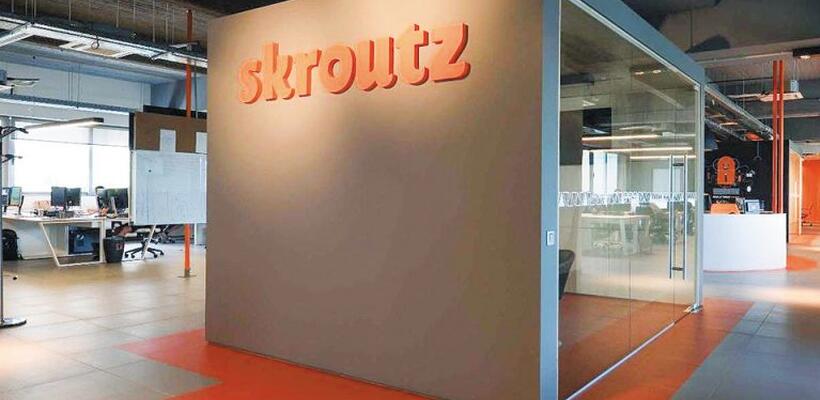 Καταγγελία 10 επιχειρήσεων κατά της Skroutz για δεσπόζουσα θέση