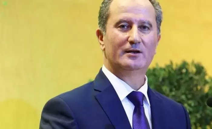 Εκτός Ινστιτούτου Νευρολογίας και Γενετικής ο Σ. Μαλάς