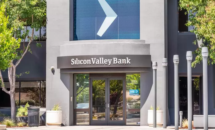 ΗΠΑ: Η τράπεζα SVB Financial Group υπέβαλε αίτηση πτώχευσης
