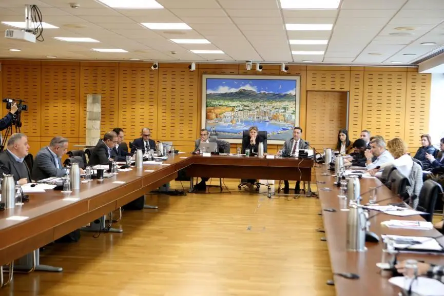 Ξανά στο Υπουργικό Συμβούλιο για αλλαγές τα νομοσχέδια για τις πολλαπλές συντάξεις
