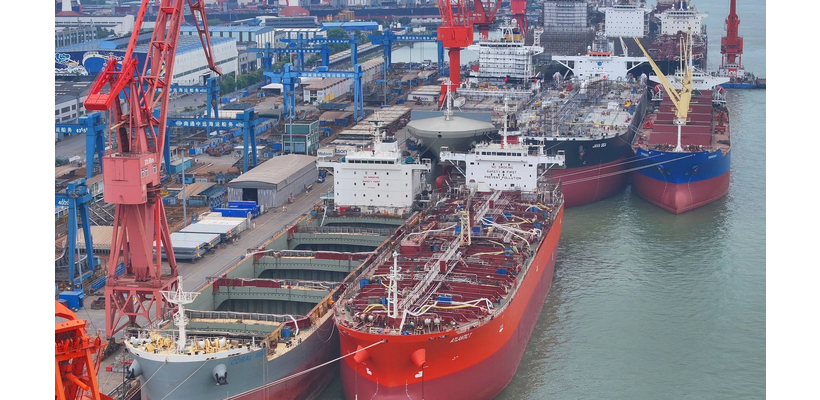 Ο πόλεμος στη Μ. Ανατολή εκτόξευσε τους ναύλους για τα τάνκερ