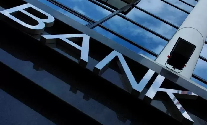 Ακόμα να οδηγηθούν στην Δικαιοσύνη οι καταχρηστικές ρήτρες τραπεζών