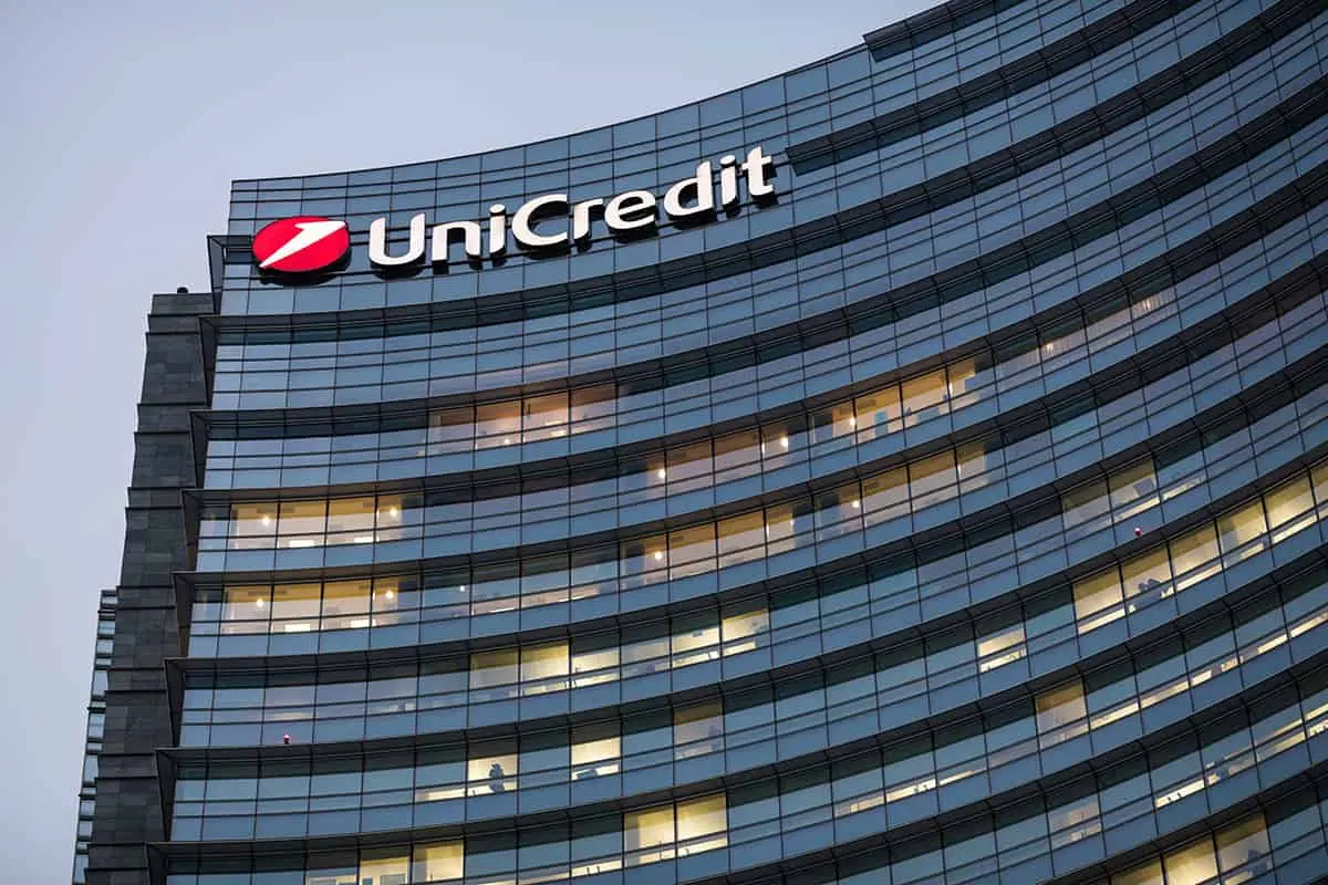 Unicredit: Σε συζητήσεις για αγορά ποσοστού στη Monte dei Paschi