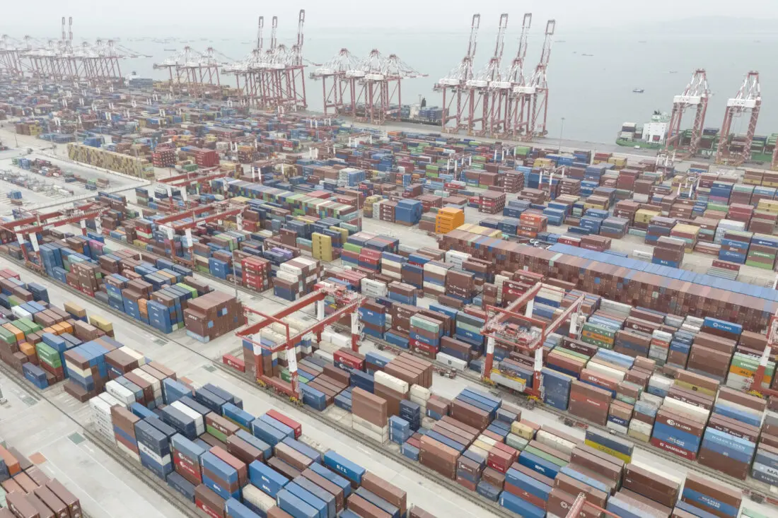 Έρχεται ύφεση στις ΗΠΑ; Οι προβλέψεις κορυφαίων οικονομολόγων