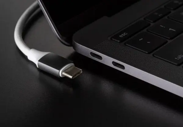 To USB 4 έρχεται και υπόσχεται πολύ μεγαλύτερες ταχύτητες