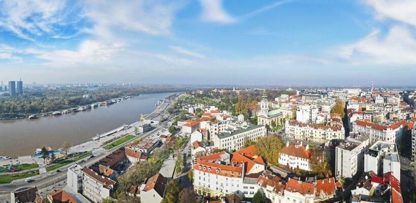 Βαλκάνια: Γιατί προβληματίζει η στεγαστική κρίση