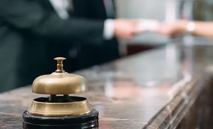 Θηλιά στον λαιμό των ξενοδόχων η νομοθεσία για εργαζομένους από τρίτες χώρες