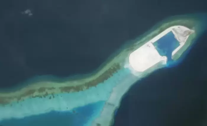 Πώς η Κίνα άλλαξε τη θάλασσα της ΝΑ Ασίας με επιχωματώσεις