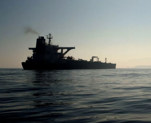 Τα supertankers σπεύδουν στη Μέση Ανατολή και η έλλειψη πλοίων μεγαλώνει