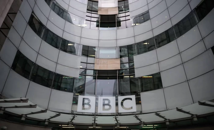 Έρευνα του BBC για το ρόλο της Κύπρου στην απόκρυψη δισεκατομμυρίων του Αμπράμοβιτς