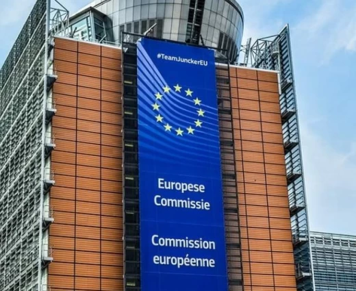 Κομισιόν: Αναβάλλει για έναν χρόνο διατάξεις για το μεθάνιο υπό τη σκιά της κρίσης στο Ορμούζ