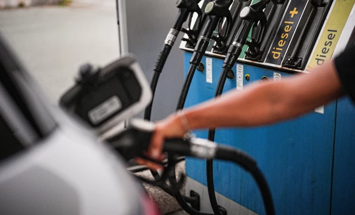 Ντίζελ: Καρφωμένο πάνω από τα €2,10 το λίτρο στην ΕΕ, στα €2,02 στην Κύπρο