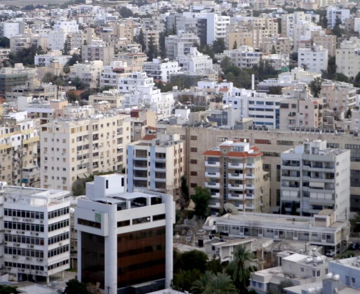 Τέλος στο σταθερό ποσό των €117 εκατ. για τους Δήμους - Νέα φόρμουλα για την κρατική χορηγία