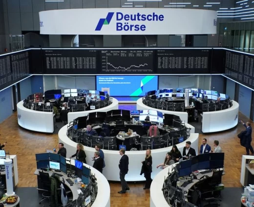 Ο Τραμπ πρασινίζει τα ευρωπαϊκά ταμπλό με ράλι στις ταξιδιωτικές μετοχές – Πτώση 8% στις τιμές του brent