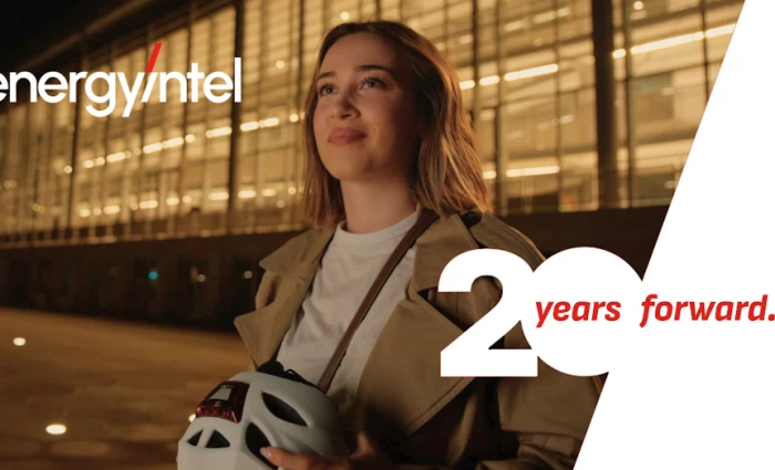 EnergyIntel: 20 χρόνια εξέλιξης της ενέργειας  20 Years Forward