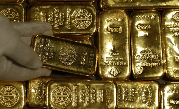 Χρυσός: Άνοδος κοντά στα $4.560 με ώθηση από Fed και δηλώσεις Τραμπ